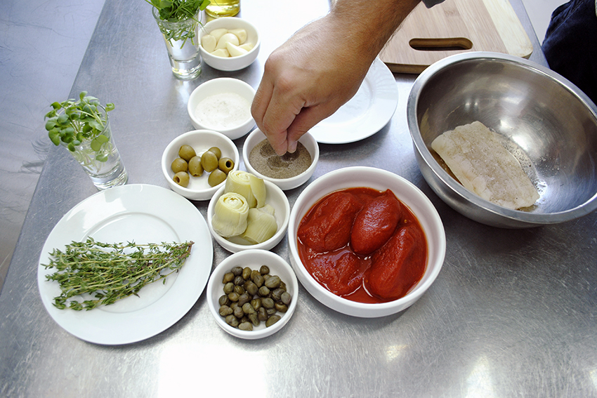 Оливас ресторан средиземноморская кухня